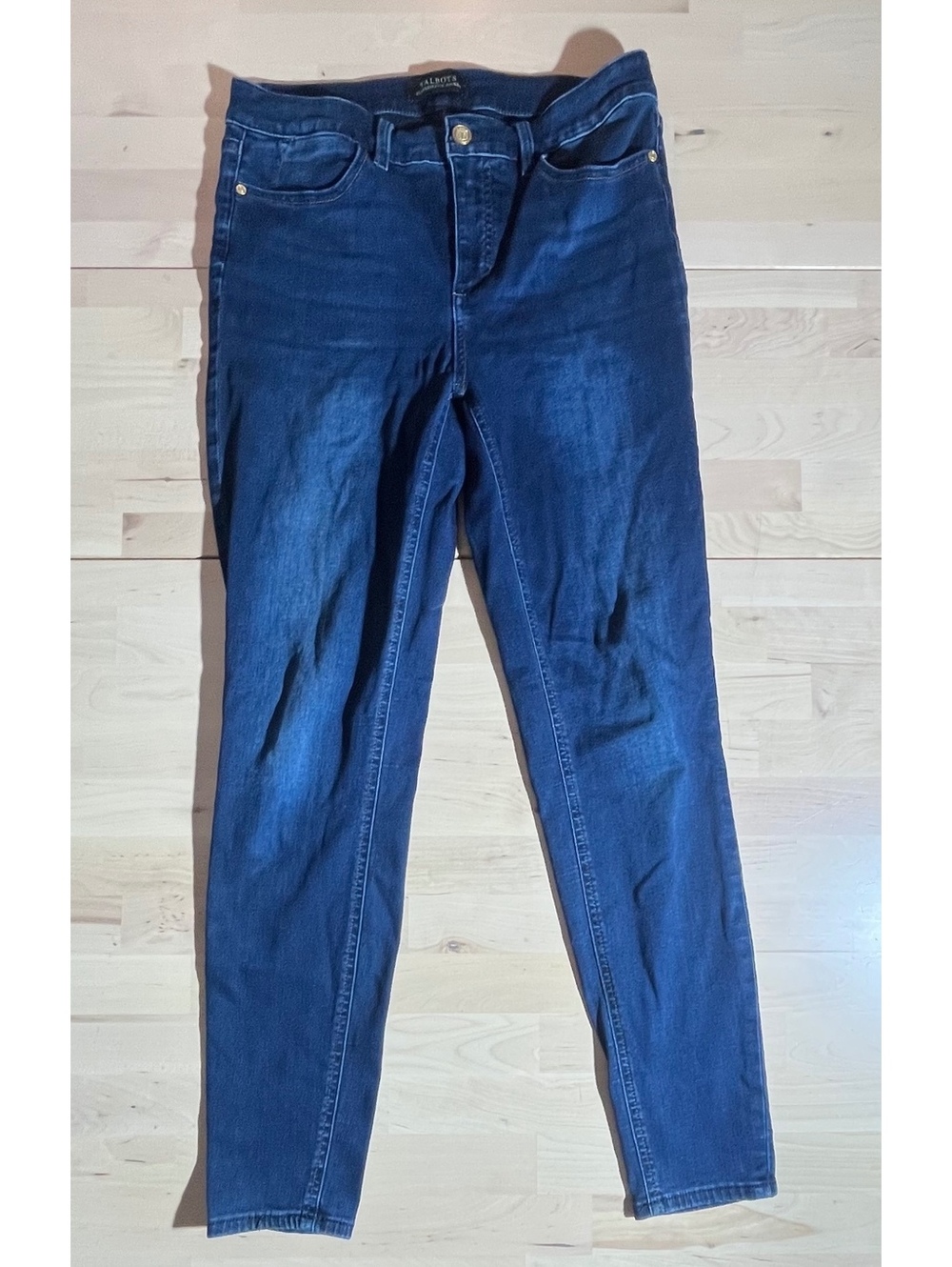 Talbots Flawless Five-Pocket Dark Wash Jegging - Size 6